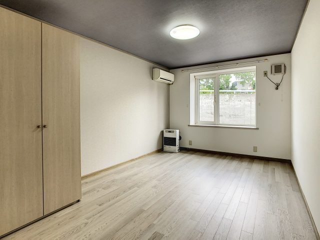 シックでおしゃれにリフォームしたワンルームのご紹介☆
