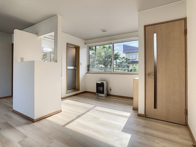 爽やかなお部屋にフルリフォームしました!広々間取りのワンルームのご紹介☆