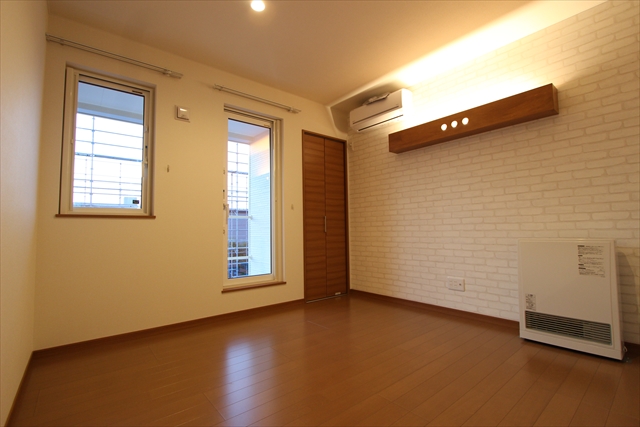 おしゃれなお部屋で大好きなわんちゃんと一緒に暮らしてみませんか(*^▽^*)