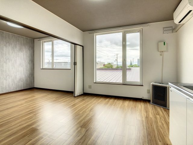 おしゃれシックな内装にリフォームした2DKです(∩´∀`)∩