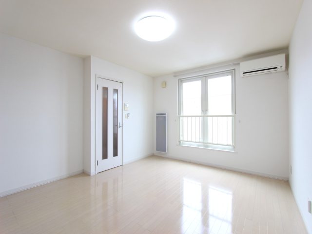 白基調で清潔感のある3LDKのご紹介☆