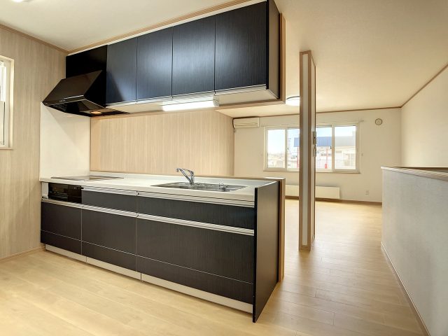 ナチュラルな内装で落ち着きのあるメゾネット3LDKのご紹介☆